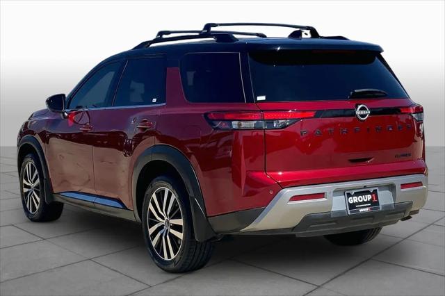 2023 Nissan Pathfinder Platinum FWD