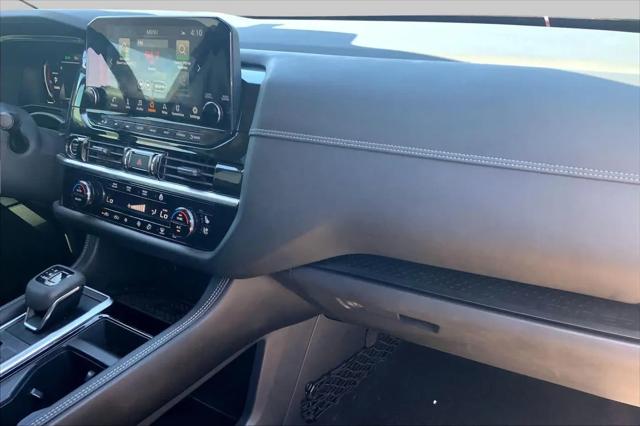 2023 Nissan Pathfinder Platinum FWD
