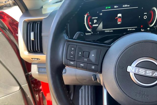 2023 Nissan Pathfinder Platinum FWD