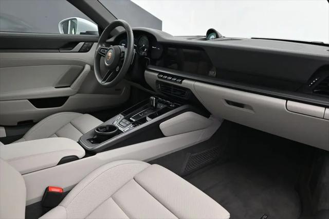 2024 Porsche 911 Carrera 4S