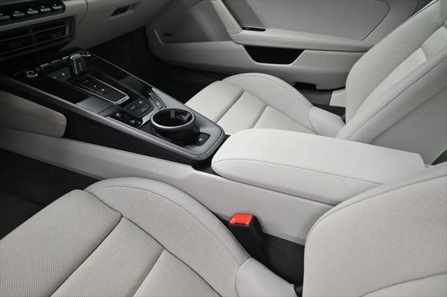 2024 Porsche 911 Carrera 4S