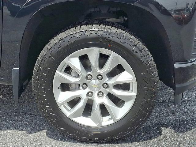 2020 Chevrolet Silverado 1500 4WD Double Cab Standard Bed Custom