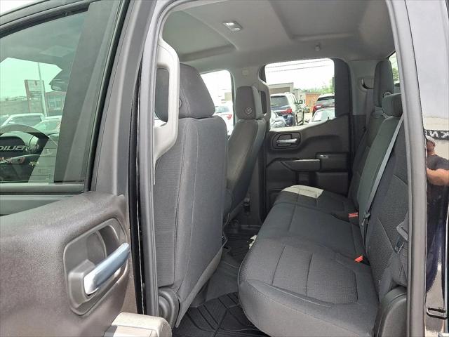 2020 Chevrolet Silverado 1500 4WD Double Cab Standard Bed Custom