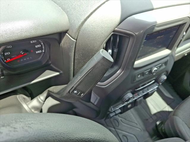 2020 Chevrolet Silverado 1500 4WD Double Cab Standard Bed Custom