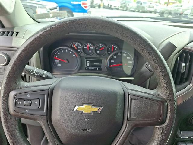 2020 Chevrolet Silverado 1500 4WD Double Cab Standard Bed Custom