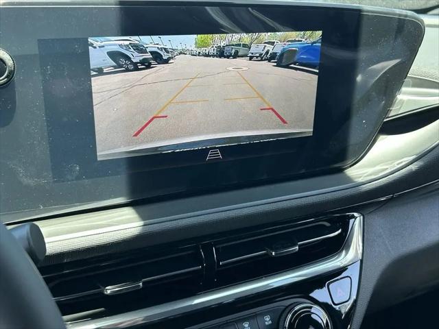 2026 Buick NV Sport Touring FWD