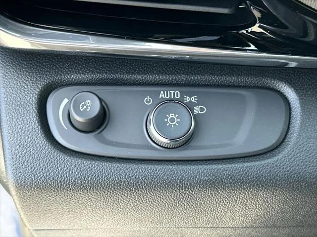2026 Buick NV Sport Touring FWD