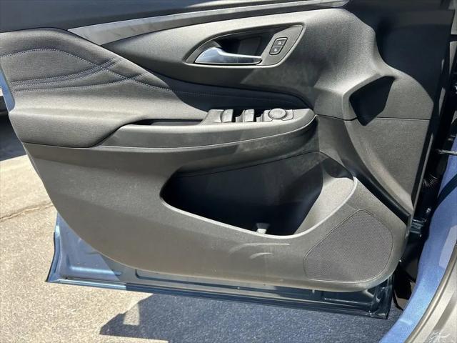 2026 Buick NV Sport Touring FWD