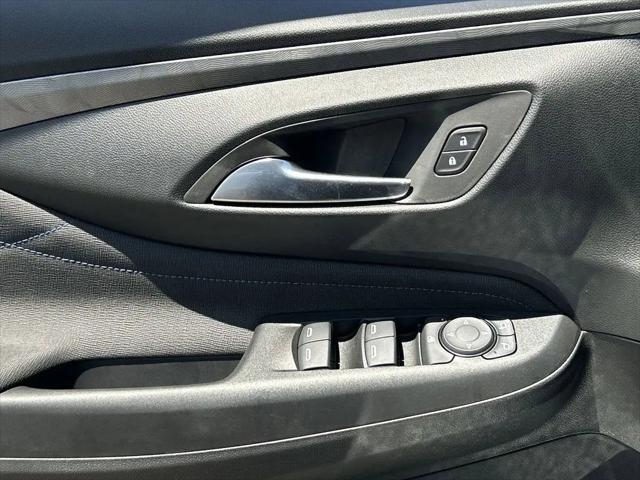 2026 Buick NV Sport Touring FWD