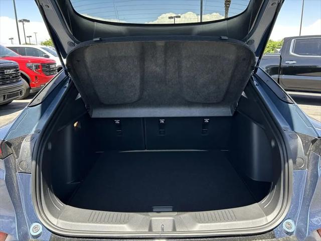 2026 Buick NV Sport Touring FWD