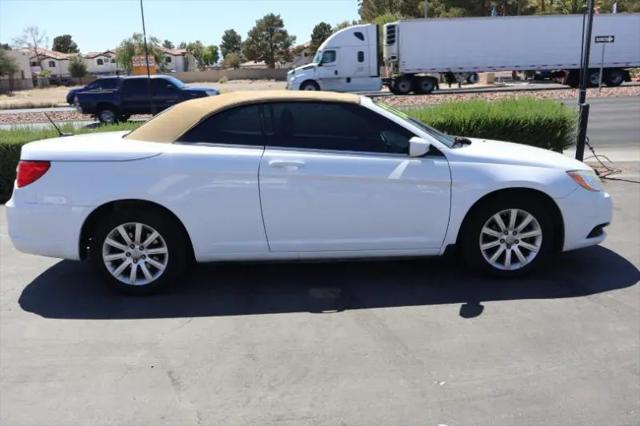 2012 Chrysler 200 Touring