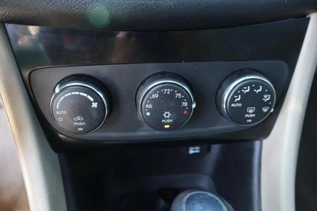 2012 Chrysler 200 Touring