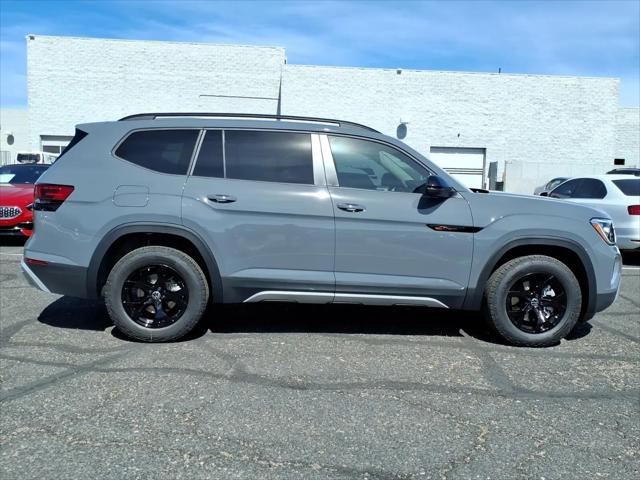 2026 Volkswagen Atlas Peak Edition