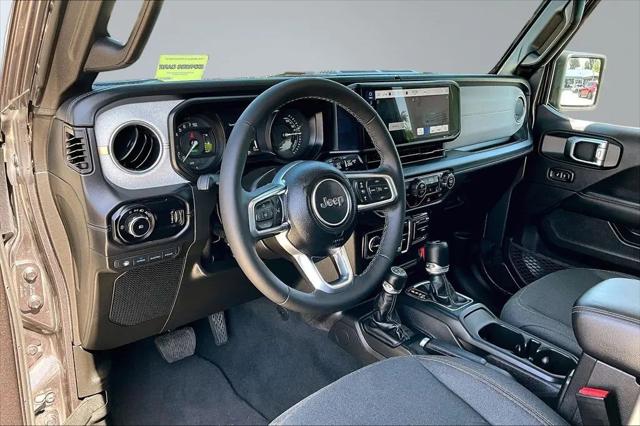 2025 Jeep Wrangler 4xe Sahara 4xe