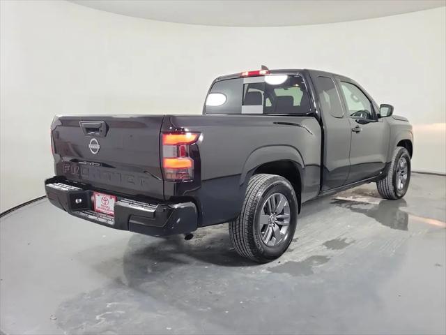 2025 Nissan Frontier King Cab SV 4x2