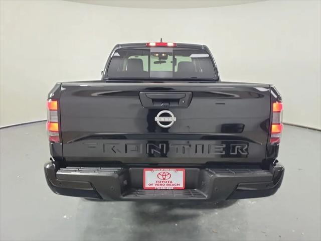2025 Nissan Frontier King Cab SV 4x2