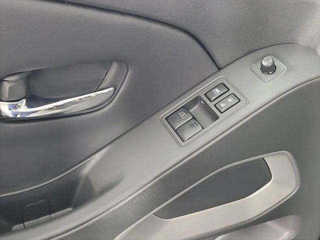 2025 Nissan Frontier King Cab SV 4x2