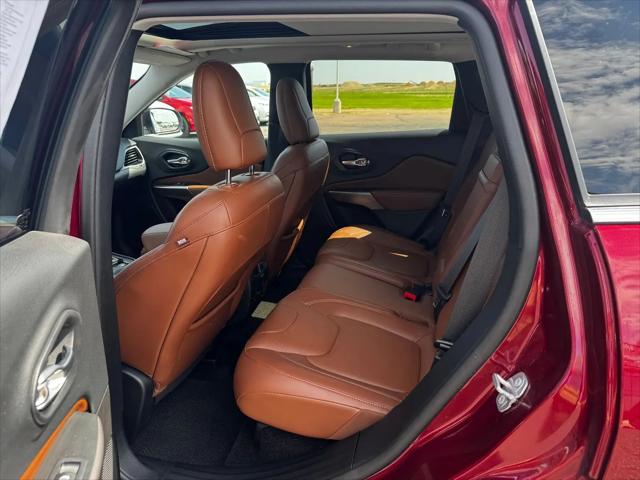 2019 Jeep Cherokee Overland 4x4