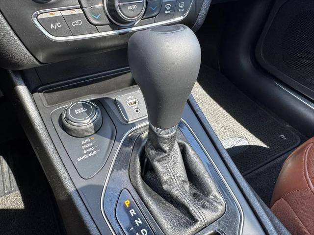 2019 Jeep Cherokee Overland 4x4