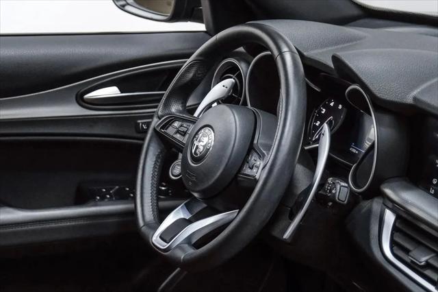 2023 Alfa Romeo Stelvio Veloce AWD