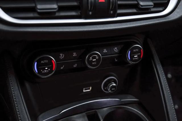 2023 Alfa Romeo Stelvio Veloce AWD