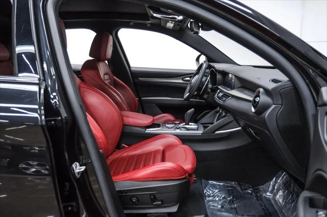 2023 Alfa Romeo Stelvio Veloce AWD