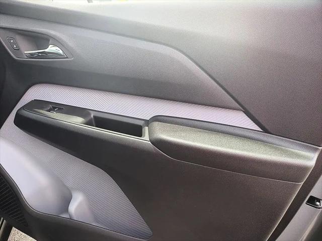 2027 Chevrolet Bolt RS FWD