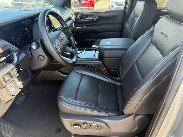2025 GMC Yukon XL 4WD Denali