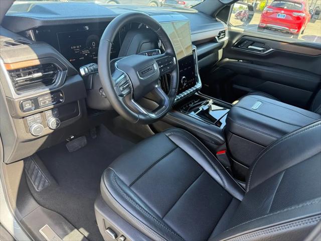 2025 GMC Yukon XL 4WD Denali