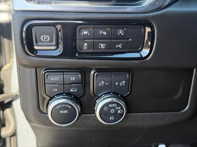 2025 GMC Yukon XL 4WD Denali