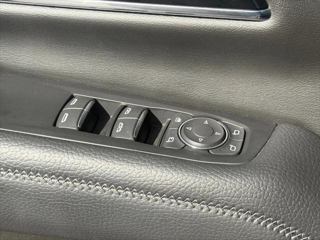 2025 GMC Yukon XL 4WD Denali