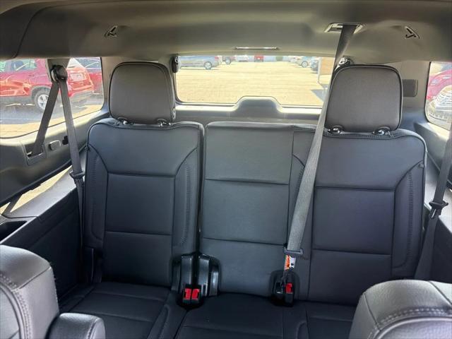 2025 GMC Yukon XL 4WD Denali