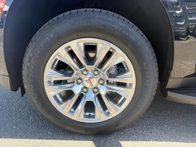 2025 GMC Yukon XL 4WD Denali