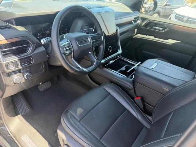 2025 GMC Yukon XL 4WD Denali