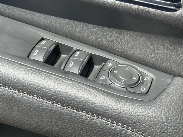 2025 GMC Yukon XL 4WD Denali