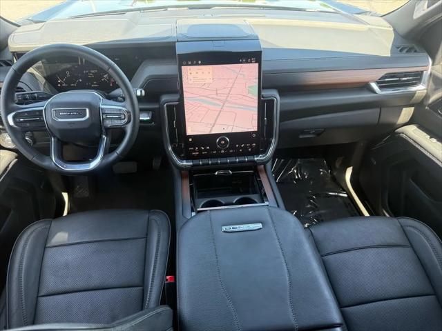 2025 GMC Yukon XL 4WD Denali
