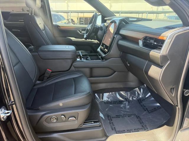 2025 GMC Yukon XL 4WD Denali
