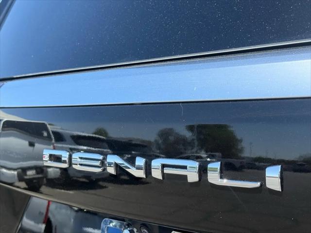 2025 GMC Yukon XL 4WD Denali