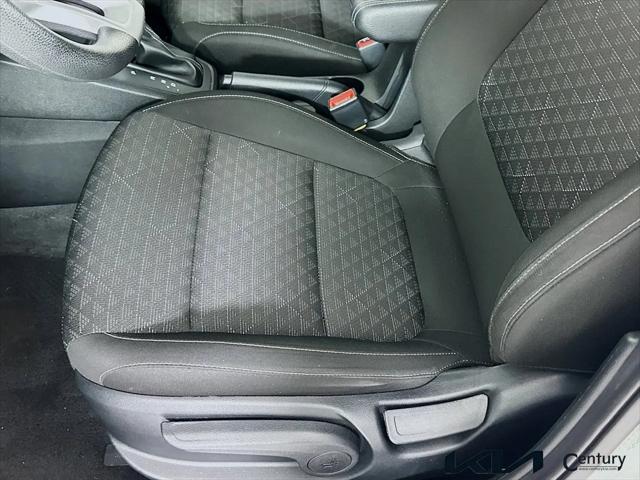 2022 Kia Rio S