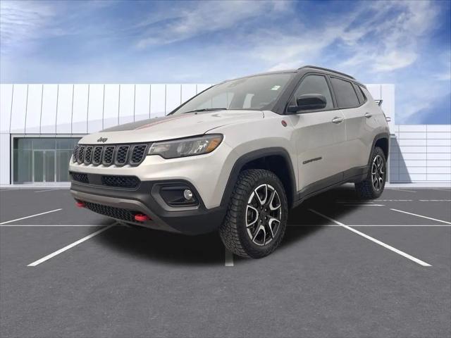2025 Jeep Compass Trailhawk 4x4