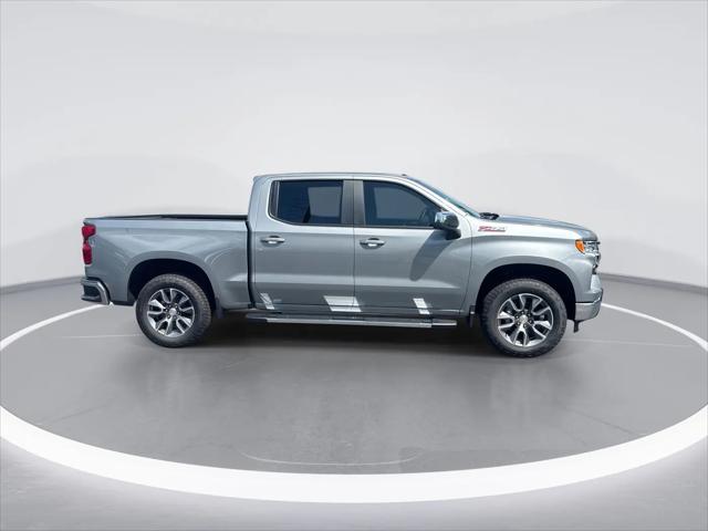 2026 Chevrolet Silverado 1500 4WD Crew Cab Standard Bed LT