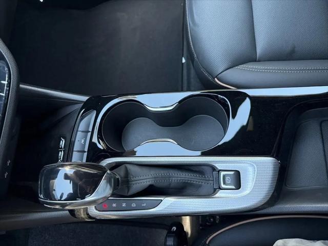 2026 Buick NV Avenir FWD