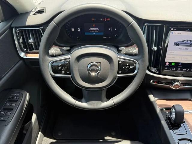 2024 Volvo S60 B5 Plus Dark Theme