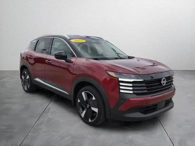 2025 Nissan Kicks SR FWD