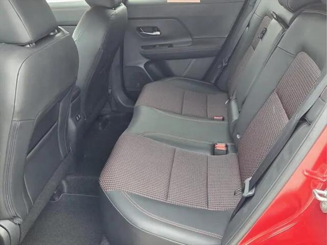 2025 Nissan Kicks SR FWD