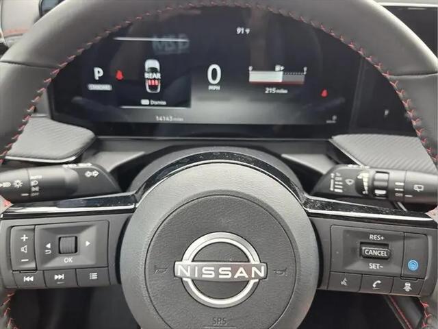 2025 Nissan Kicks SR FWD