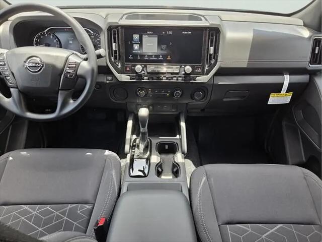 2026 Nissan Frontier Crew Cab SV 4x2