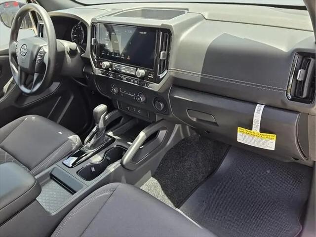 2026 Nissan Frontier Crew Cab SV 4x2