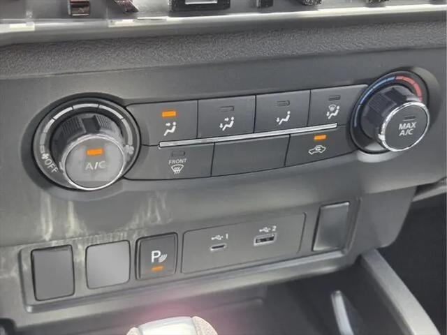 2026 Nissan Frontier Crew Cab SV 4x2