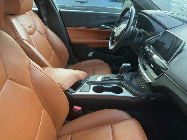 2023 Cadillac CT4 Premium Luxury